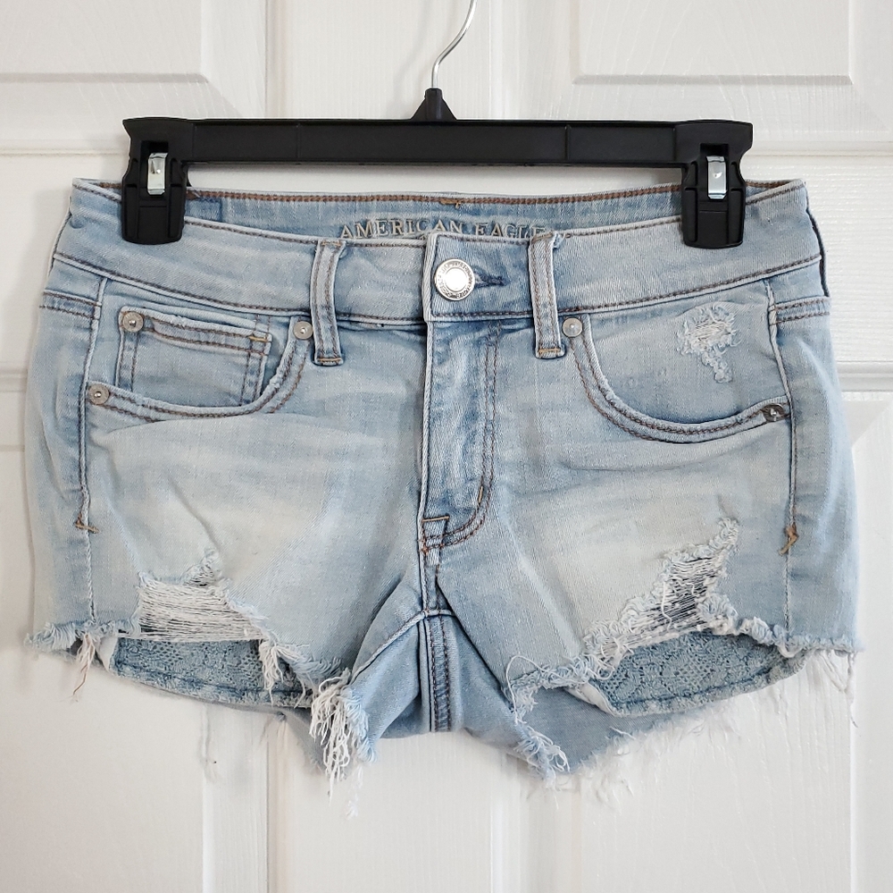 Low rise shorts